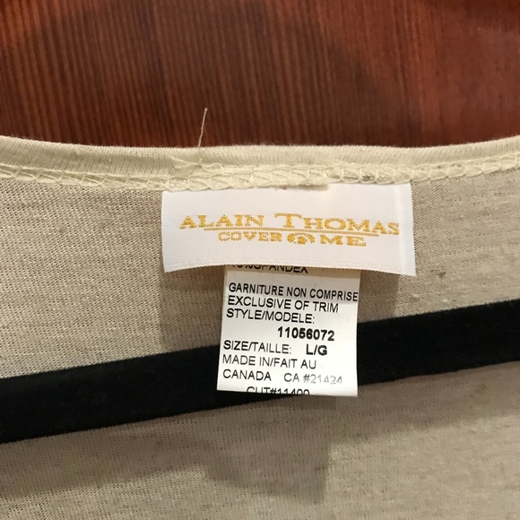 Tan dress with studs - Picture 5 of 5